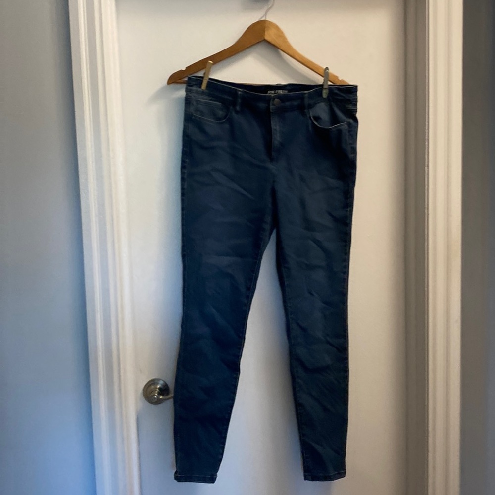 Joe Fresh Women’s Jeggings
